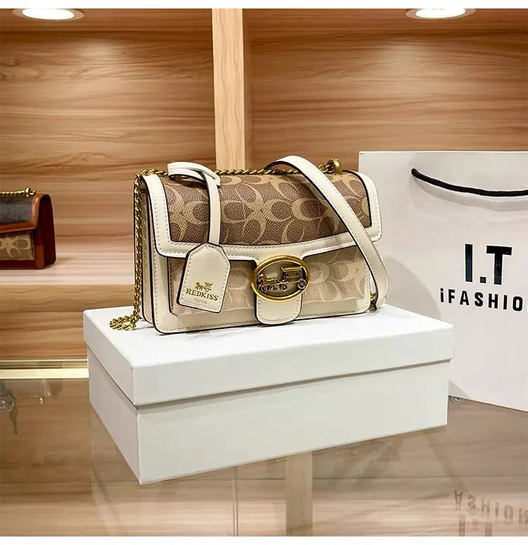Minimalist Contrast Box Bag – Chic Crossbody Handbag