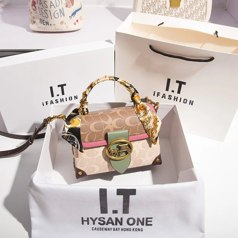 Minimalist Contrast Box Bag – Chic Crossbody Handbag