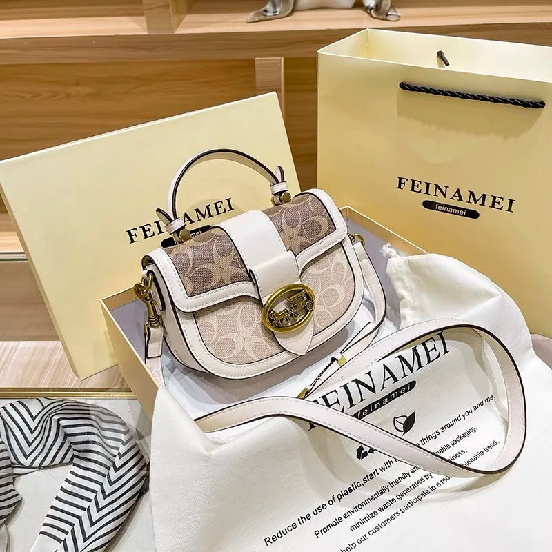 Minimalist Contrast Box Bag – Chic Crossbody Handbag