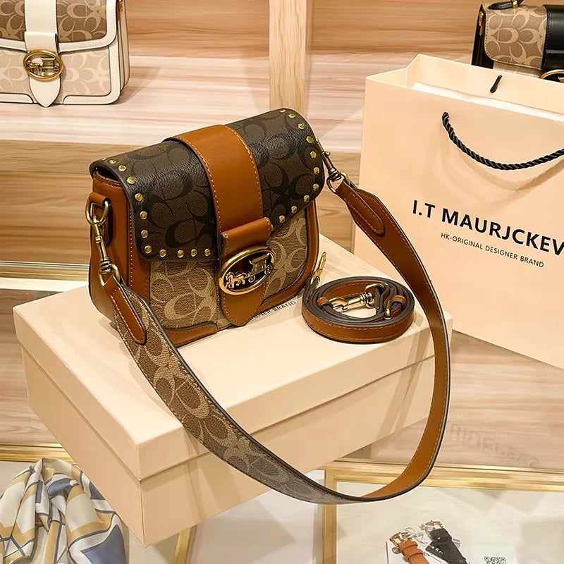 Minimalist Contrast Box Bag – Chic Crossbody Handbag